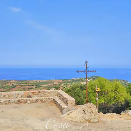 Casa Di Mirlo, Maison De Village A Villa *