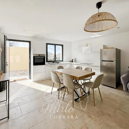 Casa Di Mirlo, Maison De Village A Villa