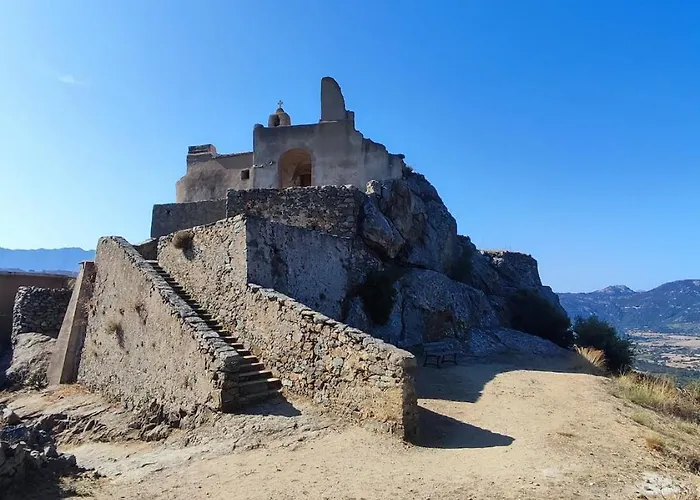 Casa Di Mirlo, Maison De Village A Villa